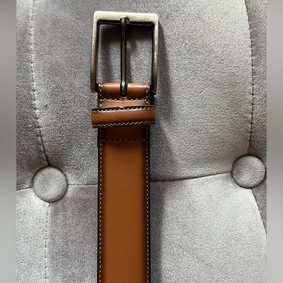 Perry Ellis Men’s Leather Belt 32 waist - Picture 2 of 7